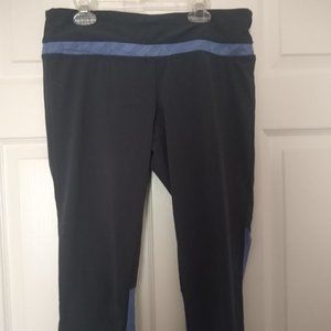 Tangerine Women's Capri Leggings Pants Gray Blue Color Block Stretch Mesh M